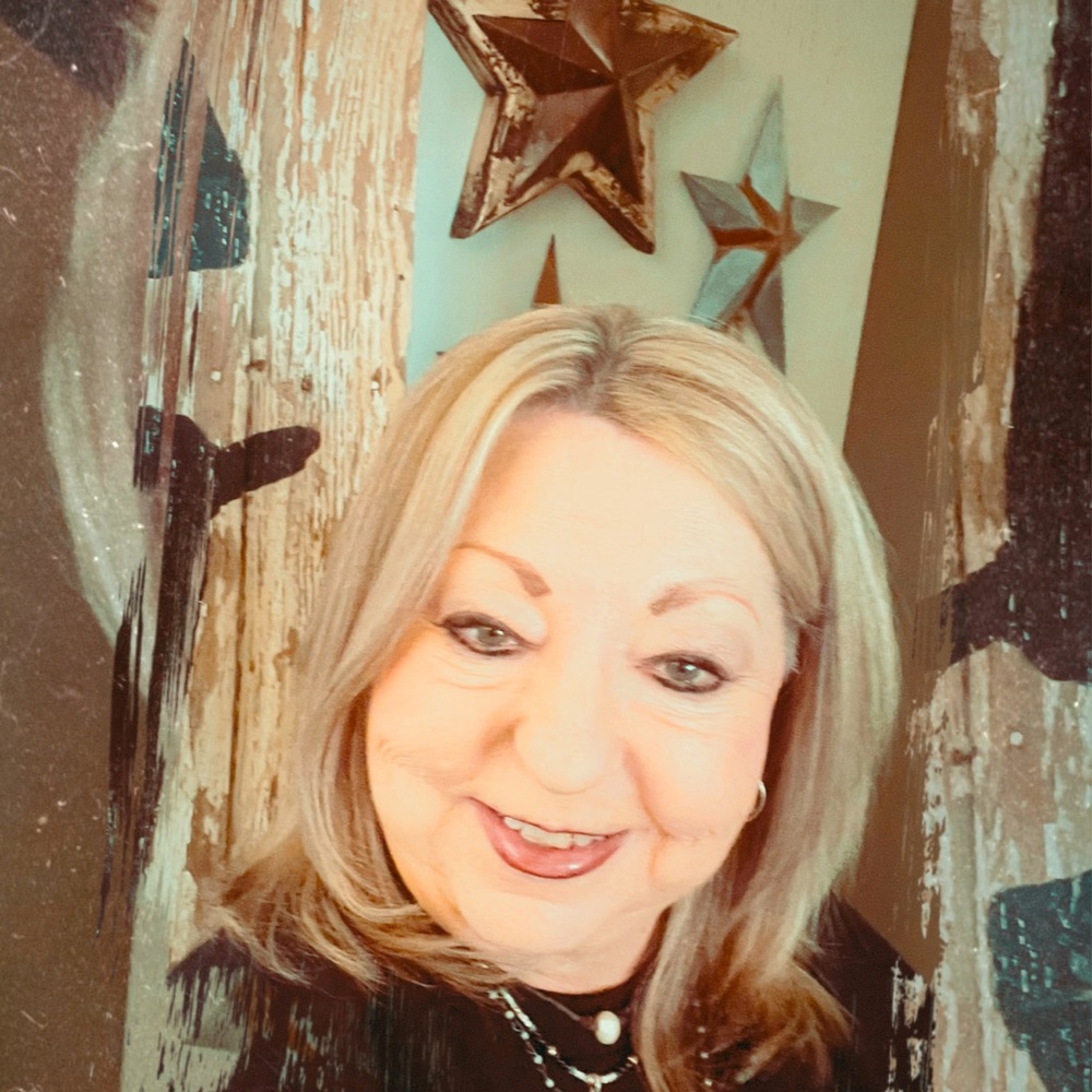 Meet your Posher, Sheila